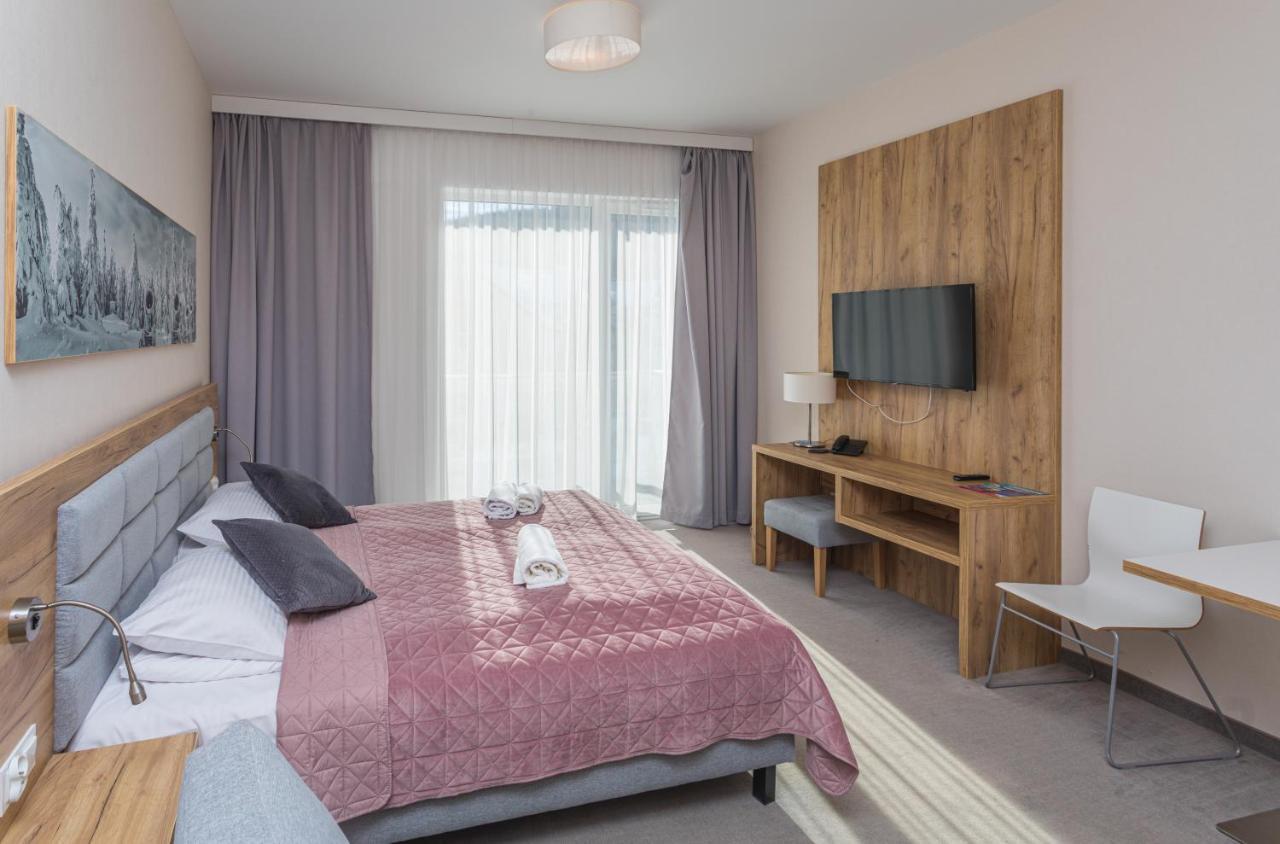Aparthotel Apartamenty Czarna Gora 239 Sienna  Dış mekan fotoğraf
