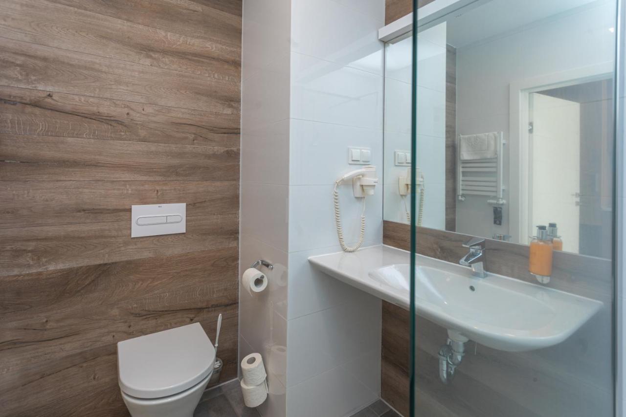 Aparthotel Apartamenty Czarna Gora 239 Sienna  Dış mekan fotoğraf