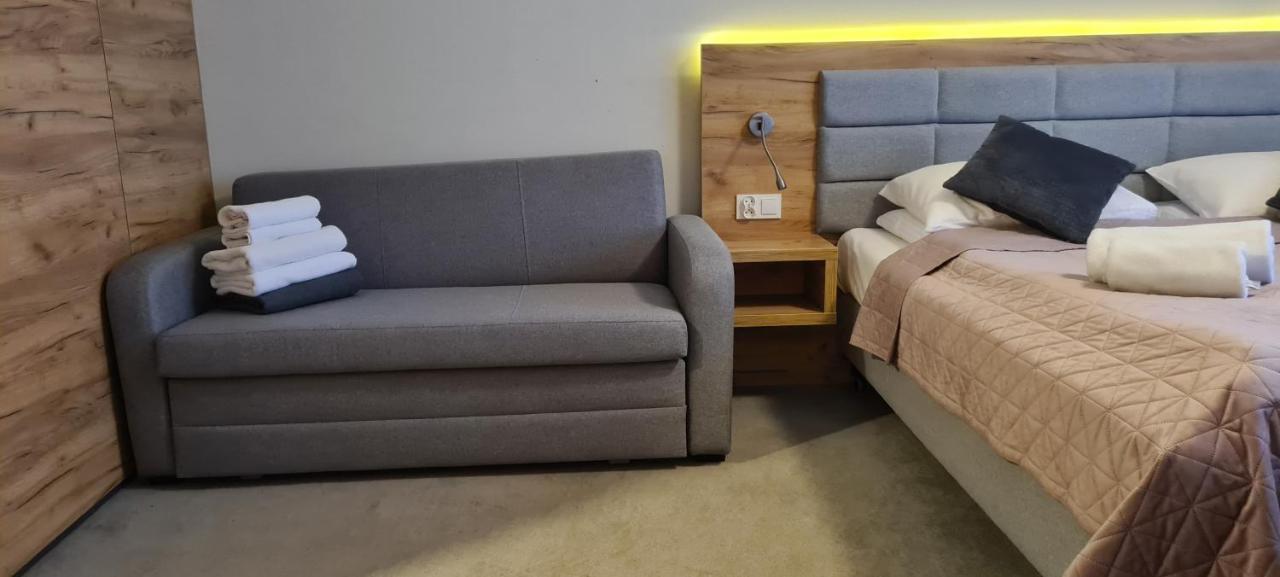 Aparthotel Apartamenty Czarna Gora 239 Sienna  Dış mekan fotoğraf